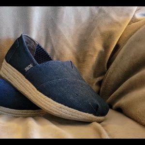 Bob’s Casual Shoes New